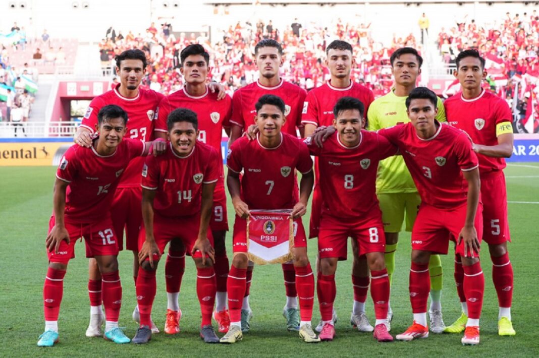 Featured Image – Skuad Lengkap untuk Jadwal Timnas U23 Skuad Garuda Muda berpose jelang rangkaian Jadwal Timnas U23 Piala AFF 2025