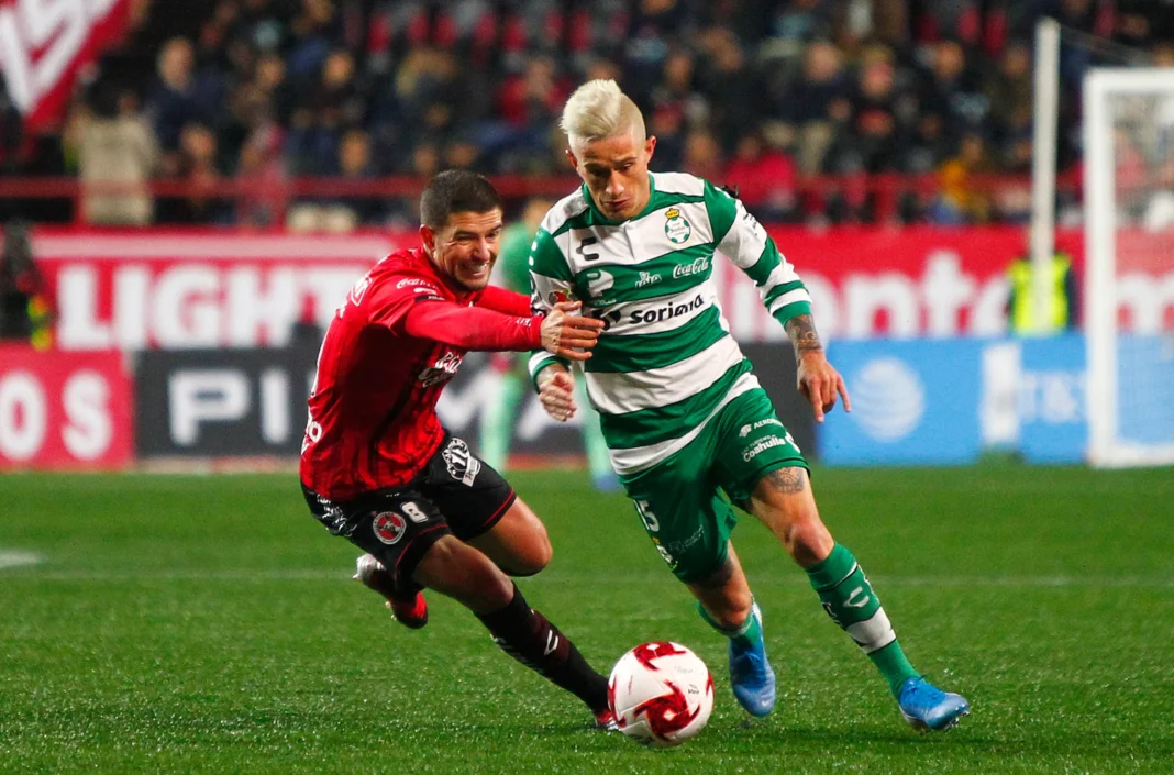 Santos Laguna vs Club Tijuana hadir dengan kartu merah dan gol 90+5.