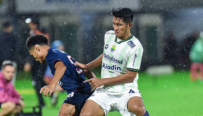 Arema vs Persib: 10 Pemain Balikkan Laga 1-2