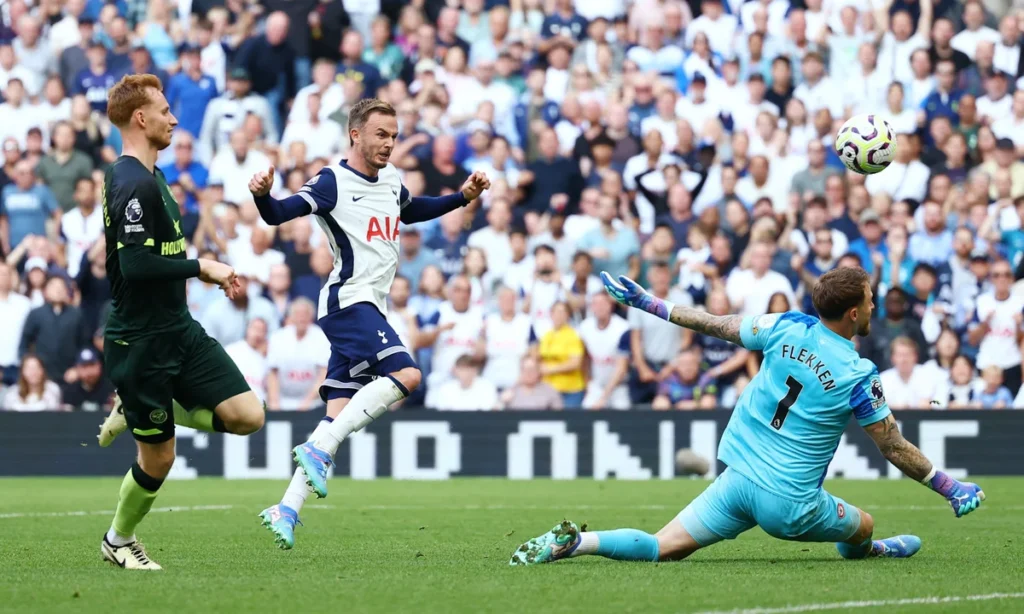 Prediksi Brentford vs Tottenham di Tottenham Hotspur Stadium.