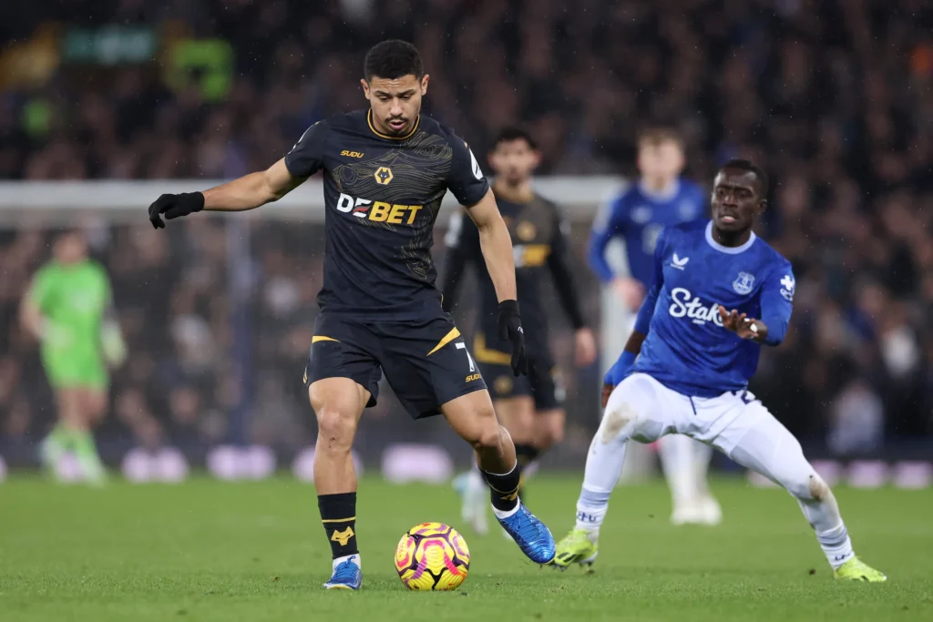 Wolves vs Everton tayang Kamis dini hari WIB.